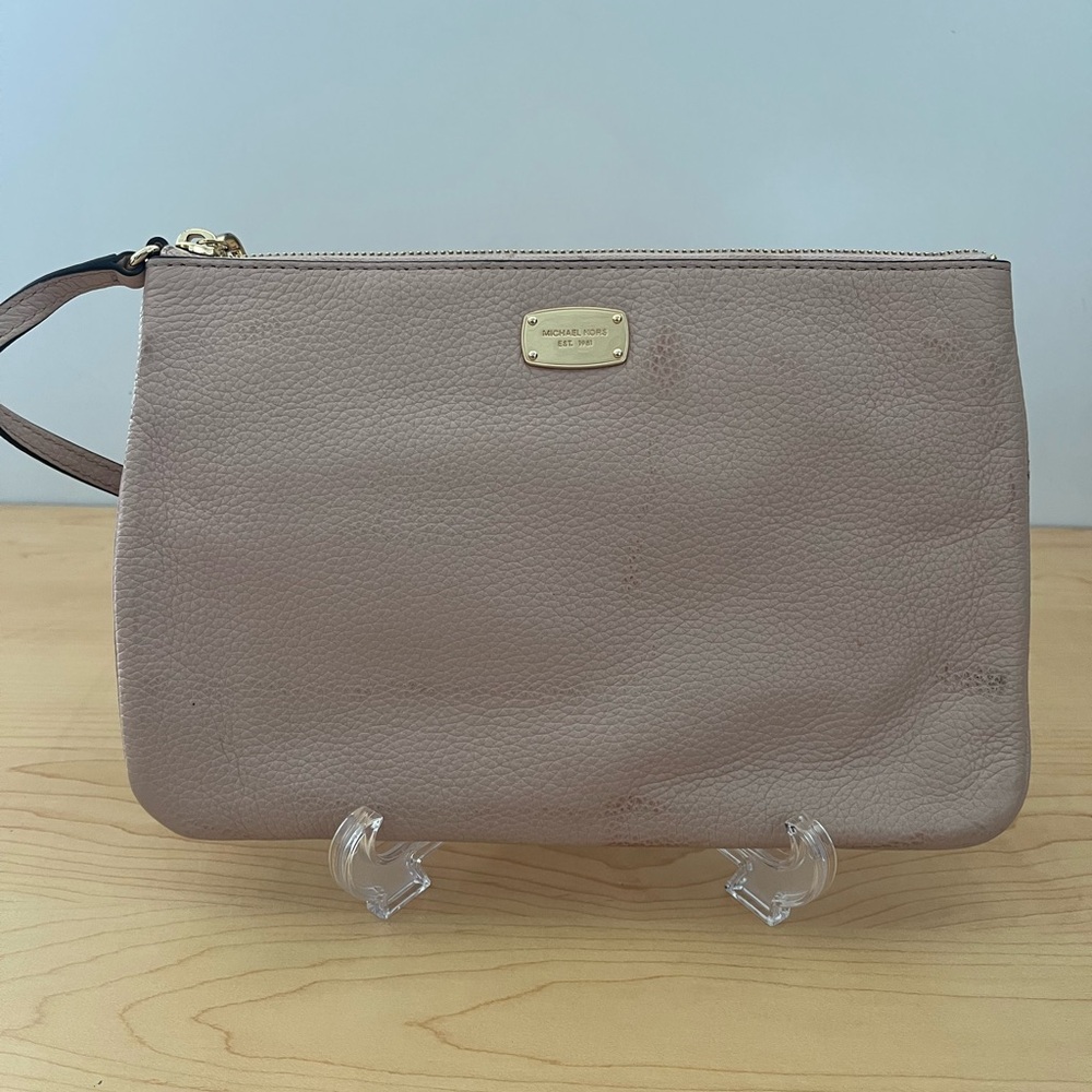 Michael Kors XL zip clutch